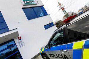 Deväť osôb polícia obvinila v rámci akcie Funeral.