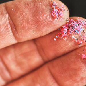 Nemožno sa vyhnúť mikroplastom, ktoré môžu ovplyvniť vašu plodnosť