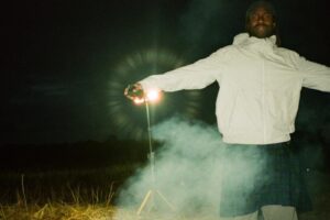 Blood Orange prichádza s novou skladbou „The Field“.