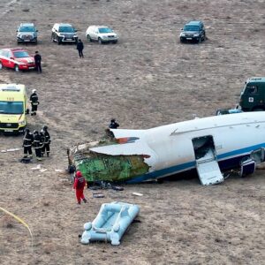 Nové dôkazy naznačujú, že ruské jednotky zostretili let Azerbaijan Airlines 8432