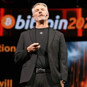 gettyimages 2217059599 1 e1751394106569.jpg Michael Saylor stratégia pridať sa k elitám Wall Street so 14 miliardovým ziskom...