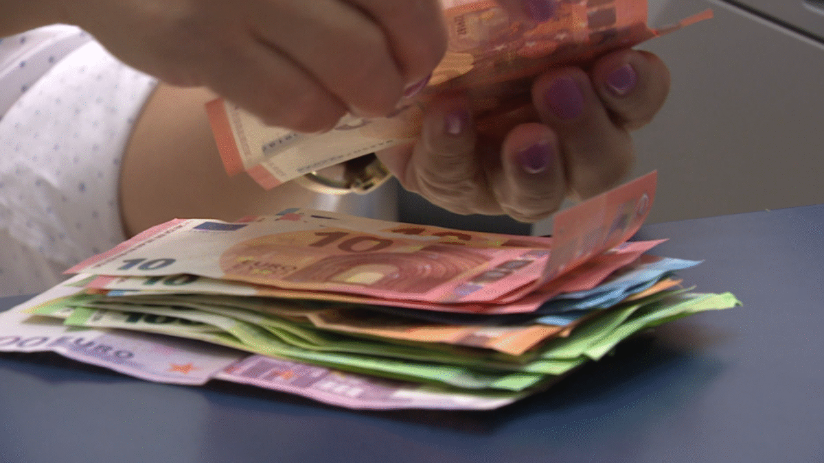 Suma životného minima vyššia: Čo to znamená pre príspevky