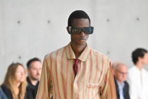 6 módnych tipov z týždňa mužskej módy, ktoré by ste mali vyskúšať