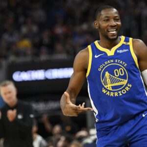 Jonathan Kuminga má vraj štyroch záujemcov o sign-and-trade z Warriors.