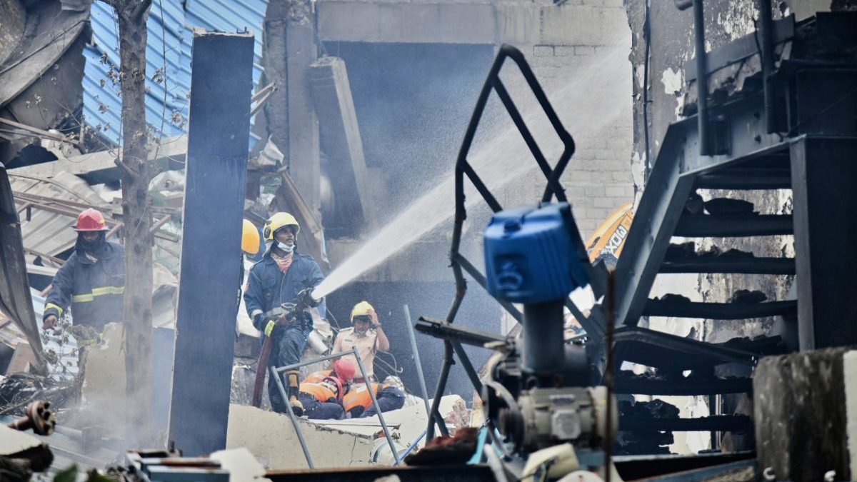 Chemická továreň v Indii explodovala: 40 mŕtvych