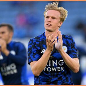 Leicesterský obranca smeruje na Stadium of Light.