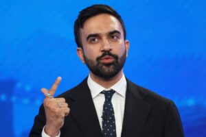 Zohran Mamdani chce pracovať s miliardármi, zároveň tvrdí, že miliardári by nema...