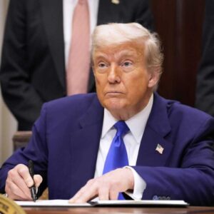 Donald Trump zruší sankcie uvalené na Sýriu