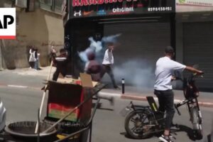 Desiatky zranených po streľbe a použití slzného plynu počas izraelského zásahu v...