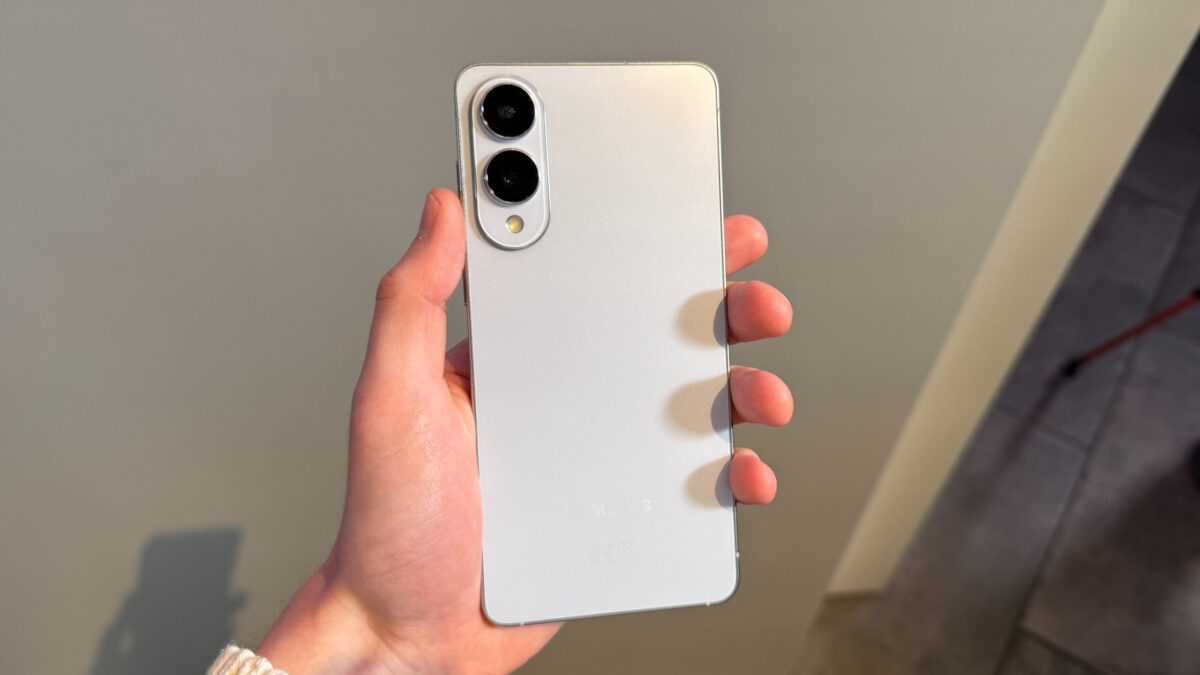 Batéria Samsung Galaxy S26 Edge: Vytúžené vylepšenie sa nekoná