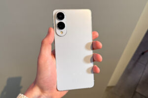 Batéria Samsung Galaxy S26 Edge: Vytúžené vylepšenie sa nekoná