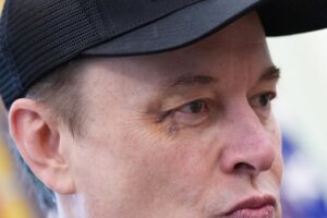 Teslovi právnici žiadajú sudcu o zrušenie verdiktu v hodnote 243 miliónov doláro...