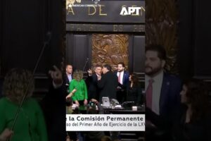 Bitka v Mexickom Senáte počas debaty o armáde!