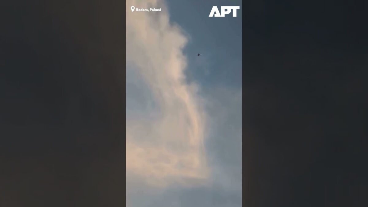 Skyfall Horror: Poľská stíhačka F-16 explodovala počas smrteľného nácviku leteckej prehliadky.