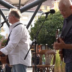 Mesto Trenčianske Teplice: Krátka ukážka z dnešného nezabudnuteľného koncertu plného Mesto Trenčianske Teplice: Krátka ukážka z dnešného nezabudnuteľného koncertu pl...