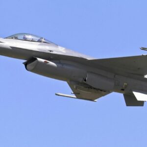 Stíhačka F-16 sa zrútila pri nácviku na šou, pilot zahynul.