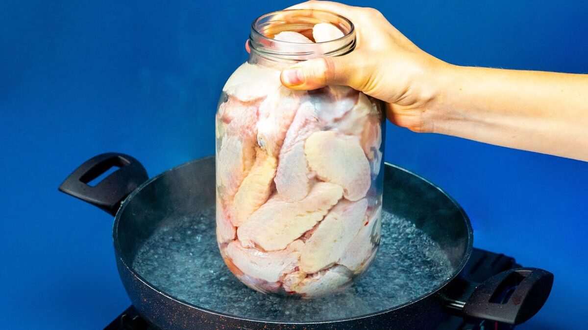 Záhada vyriešená! Tu je recept, ako si pripraviť lepšie kuracie krídelká ako z KFC!