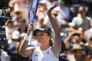 Swiateková demoluje súperku na US Open: Bleskový postup s 24 víťaznými údermi