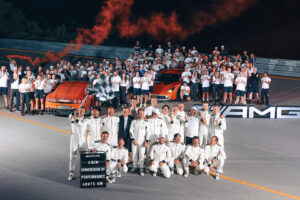 Divoký koncept Mercedes-AMG zničil rekordy v dojazde elektromobilov