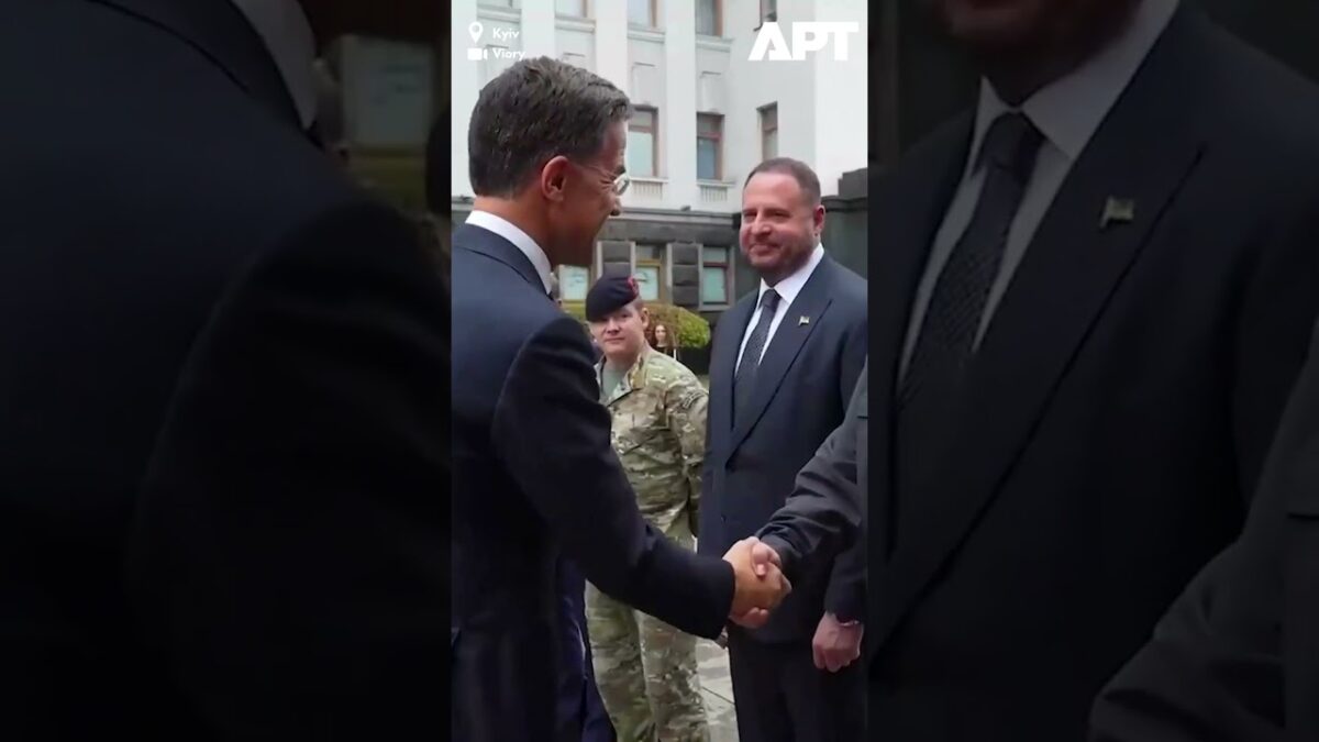 Rutte v Kyjeve: Šéf NATO a Zelenskyj rokujú o bezpečnostných zárukách bez rozhovorov o NATO.