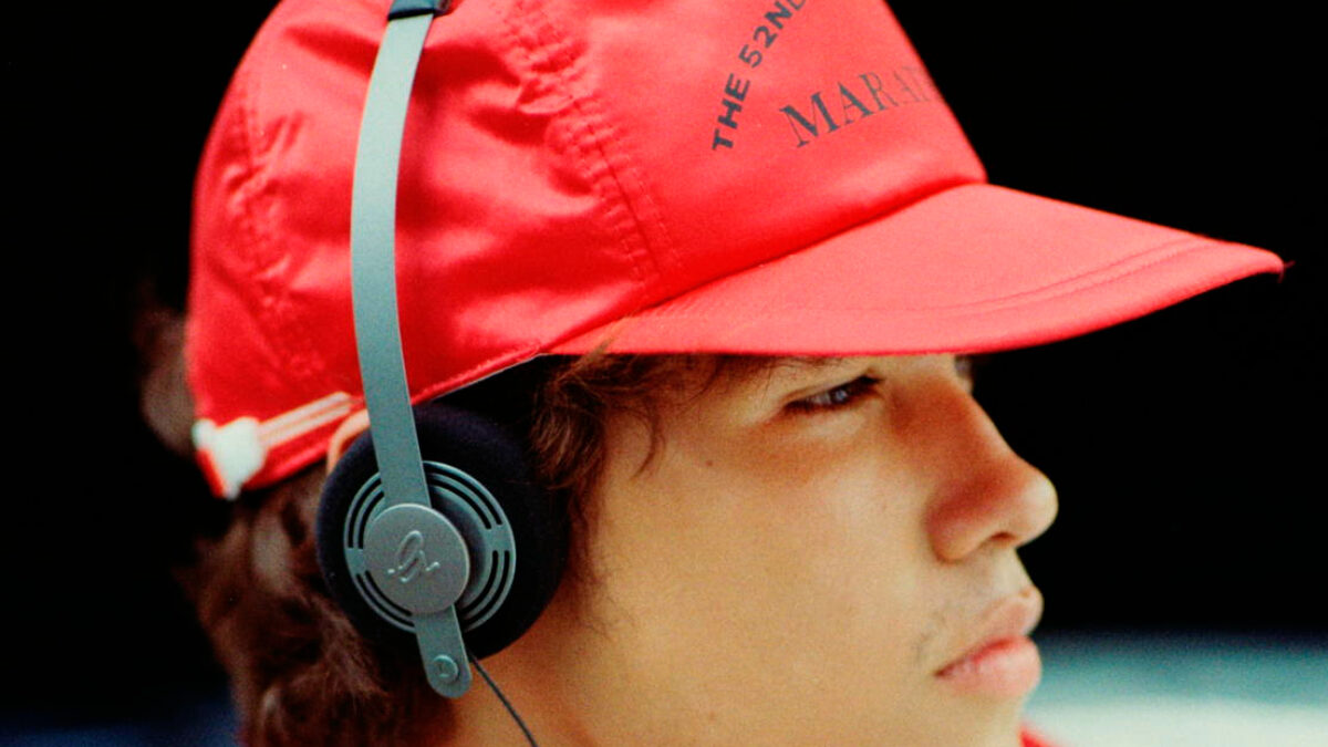 Kašlem na Google: Káblové slúchadlá hrajú lepšie, šetria planétu a (ako dokazuje táto USB-C sada) aj lepšie vyzerajú