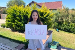 Môj syn albín. Mamička prehovorila o zlom zraku, popáleninách a obavách z inakos...