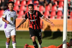 Trnava stále stopercentná, Slovan zaváhal v Michalovciach.