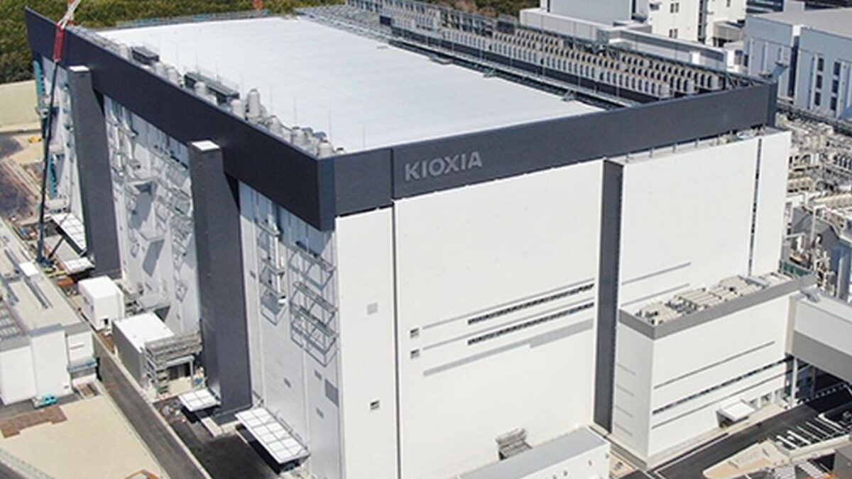 Kioxia predvádza ultrarýchly SSD s technológiou PCIe Gen6: neuveriteľných 64 GB/s