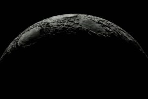 Na nočnej oblohe sa objaví čierny Mesiac. Biblia vzácny jav spája s koncom sveta