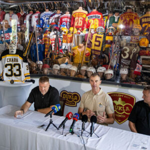 Zdeno Chára sa rozlúči v Trenčíne: Známy dátum a prvá hviezdna posila