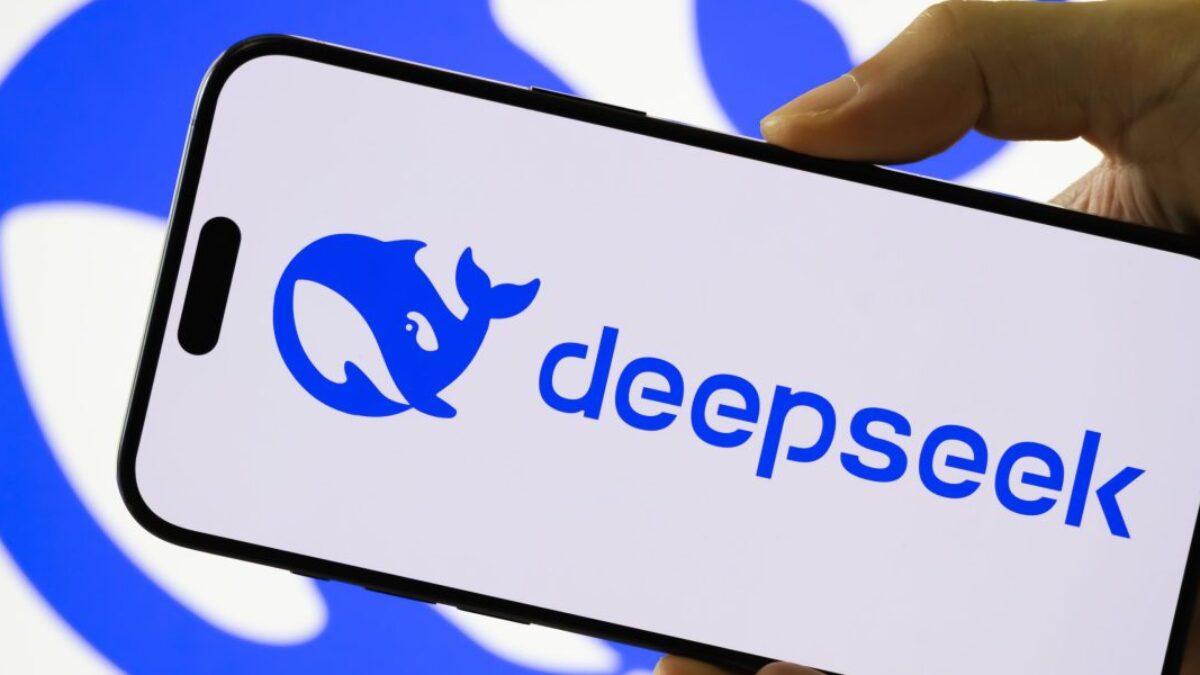 DeepSeek uvádza na trh konkurenta pre GPT-5, optimalizovaného pre čínske čipy.