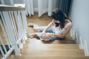 Úrazy doma sú rovnako časté ako pri športe. Kde si dať najväčší pozor.