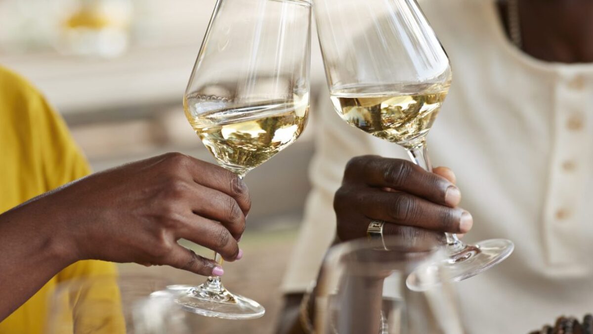 Trump možno chce, aby ste zaplatili vysoké clo za to francúzske víno, ktoré si tak užívate. V jeho dohode s EÚ ponechal túto kategóriu jednoducho prázdnu.