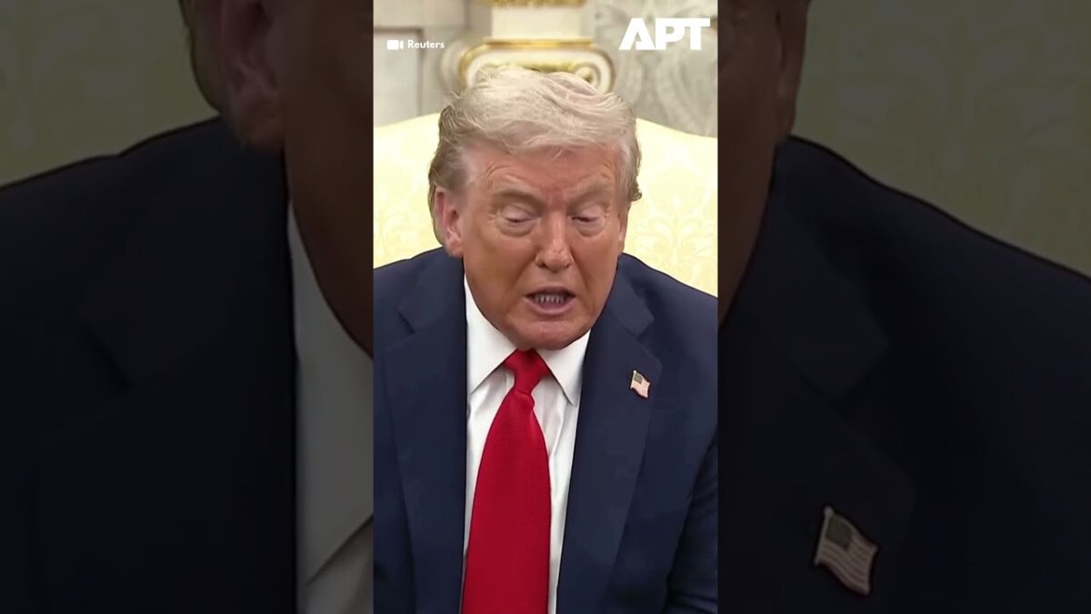 Trump naznačuje trojstranné rokovania na ukončenie vojny medzi Ruskom a Trump naznačuje trojstranné rokovania na ukončenie vojny medzi Ruskom a Ukrajinou a tvrdí, že Putin očakáva jeho telefonát.