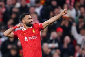 Hviezdny útočník Liverpoolu prepísal dejiny.