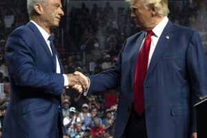 GettyImages-2167290858-e1755630594824.jpg MAHA pretvára dodávateľské reťazce Amazonu a ďalších spoločností s baleným spotr...