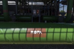 Na Slovensko opäť prúdi ropa cez ropovod Družba.