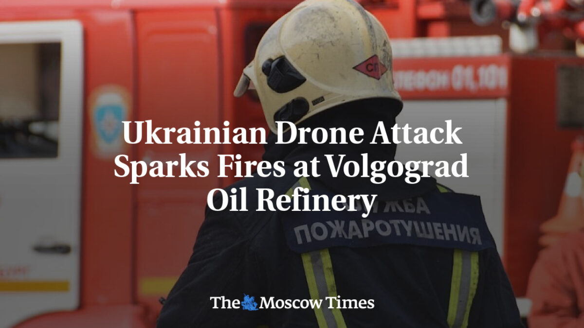 Ukrajinský útok dronom spôsobil požiar v ropnej rafinérii Volgograd