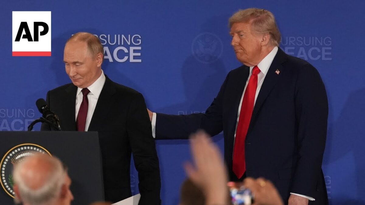 Nabudúce v Moskve: Trump a Putin ukončili viac ako 2,5-hodinové Nabudúce v Moskve: Trump a Putin ukončili viac ako 2,5-hodinové stretnutie