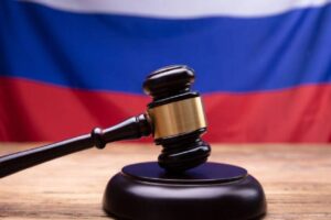 Môže Putin legálne ukončiť konflikt bez toho, aby najprv ovládol celé sporné úze...