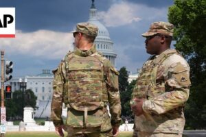 Trumpova administratíva súhlasí, aby policajný šéf DC zostal vo funkcii.