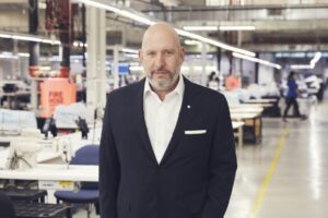 Šéf Canada Goose, Dani Reiss, sa po nástupe do funkcie vo veku 27 rokov roky vyh...