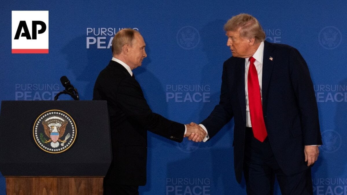 Fotograf agentúry AP opisuje stretnutie Trumpa a Putina na Aljaške