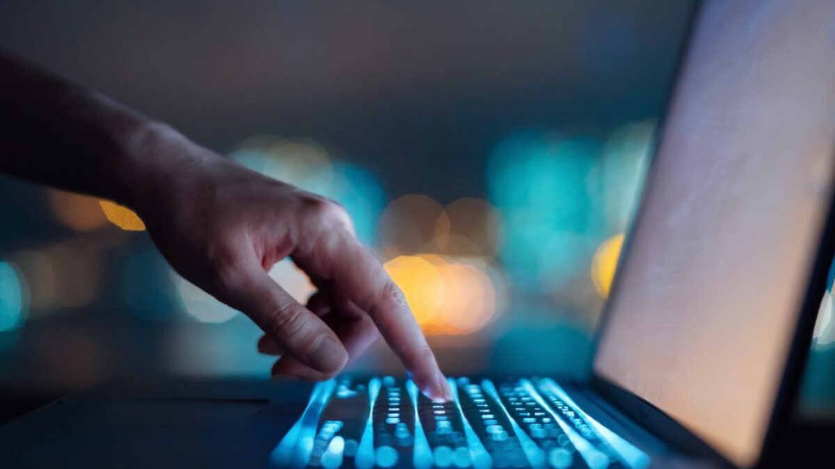 Bývalý šéf kybernetickej bezpečnosti FBI: Zákon o kybernetickej bezpečnosti, ktorý nenápadne chráni Ameriku, má čoskoro vypršať.