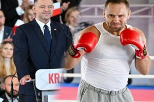 Nový poľský prezident vyvoláva spory so svojím premiérom, Európskou úniou a Rusk...