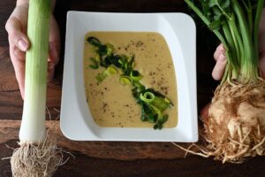 Táto zeleninová polievka je ako nájdený poklad! Už ste niekedy uvarili takú dobr...