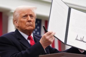 Trumpove recipročné clá by mohli byť zrušené už tento mesiac – a administratíva ...