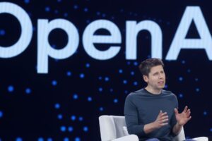 GettyImages-2218344211-e1755385279794.jpg Zamestnanci OpenAI predajú akcie za 6 miliárd dolárov spoločnosti SoftBank a ďal...