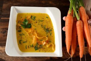 Domáca mrkvová polievka bez chémie: Takto chutí najlepšie!