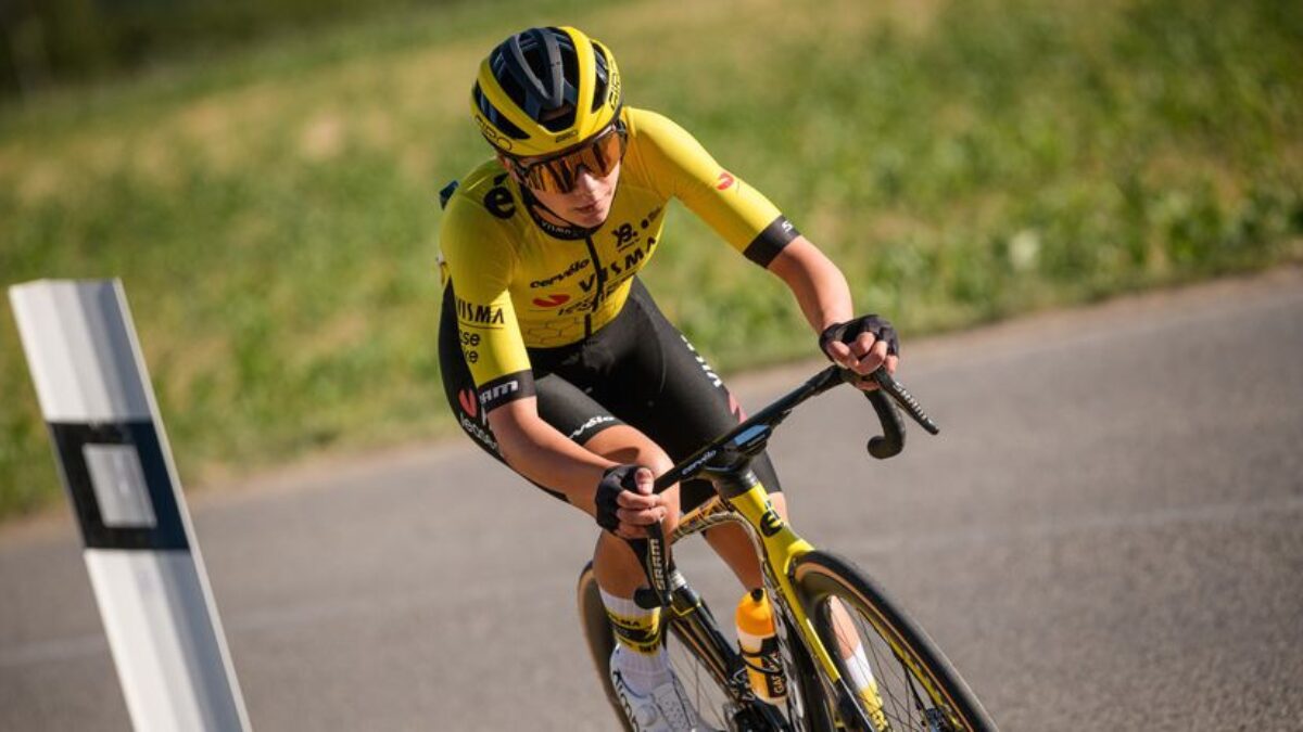 Škandál na slávnych pretekoch: UCI diskvalifikovala päť tímov vrátane Vismy s mladou Slovenkou